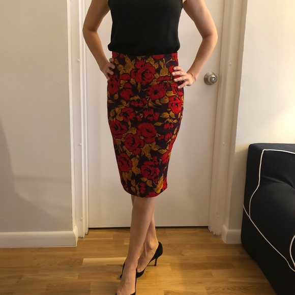 LuLaRoe Dresses & Skirts - LulaRoe floral skirt